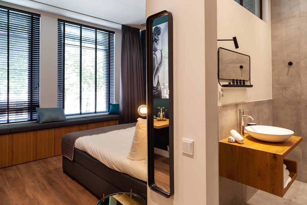 Hotel Julien 's-Hertogenbosch  ภายนอก รูปภาพ