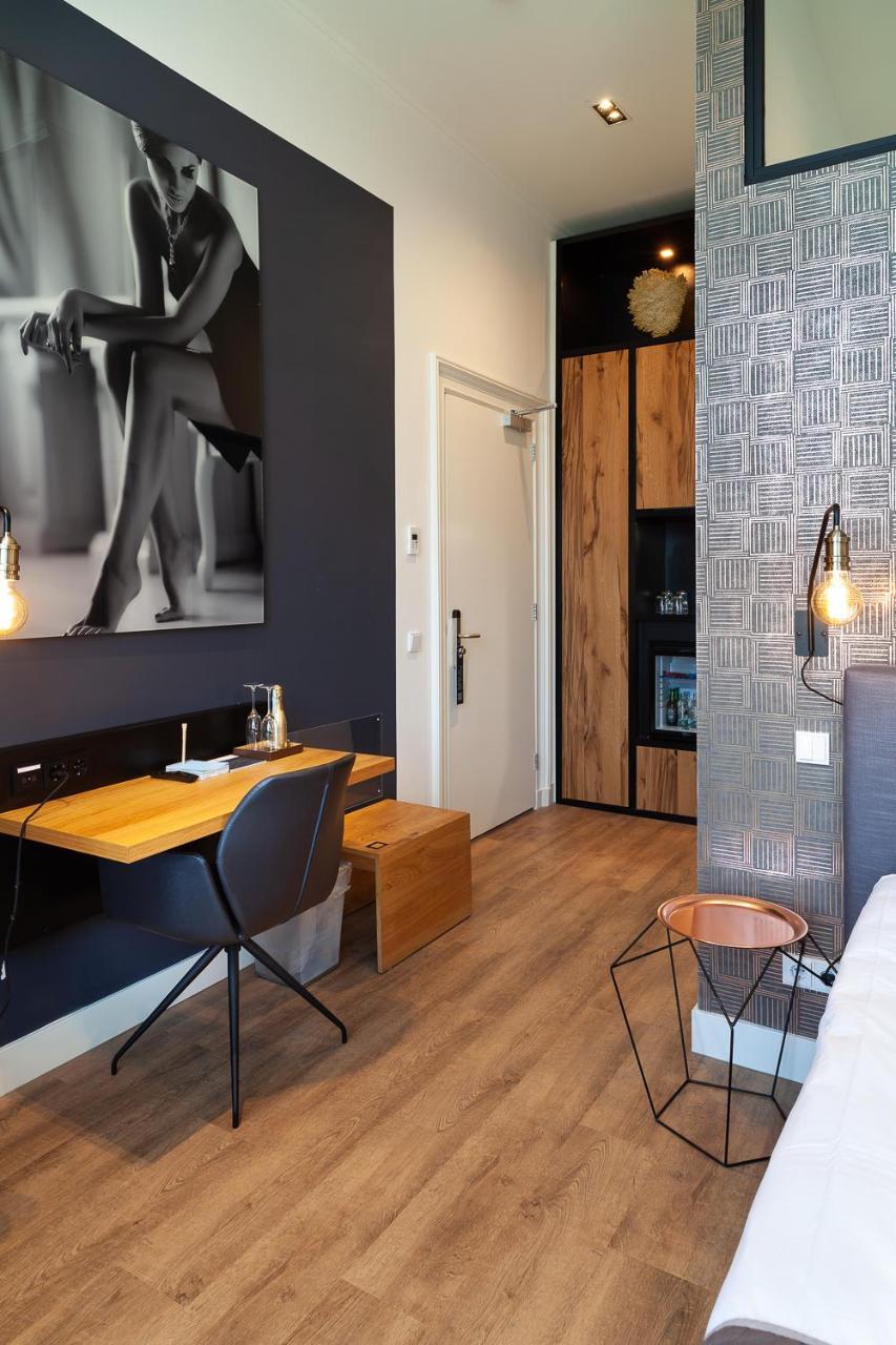 Hotel Julien 's-Hertogenbosch  ภายนอก รูปภาพ