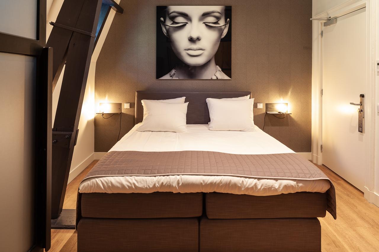 Hotel Julien 's-Hertogenbosch  ภายนอก รูปภาพ